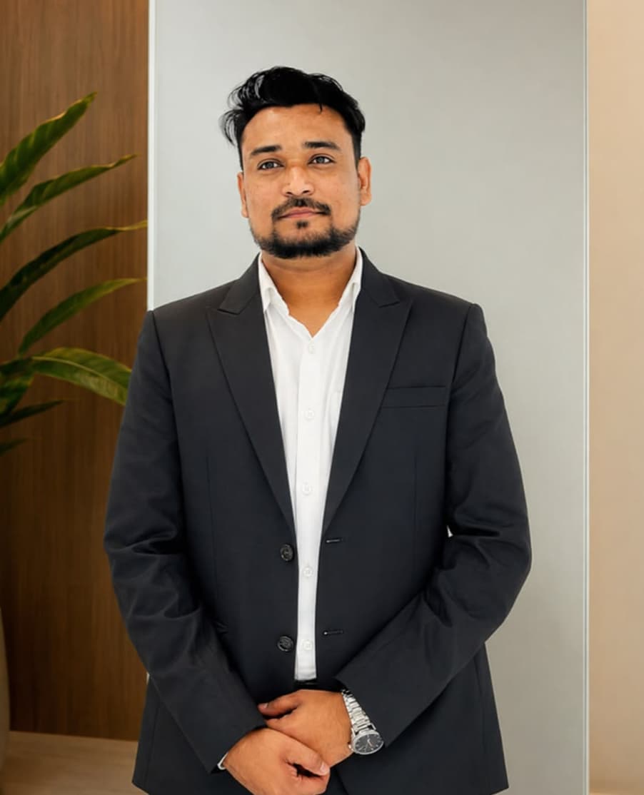 Portrait of Fida H., CEO & Lead Estimator at Rapid Estimating